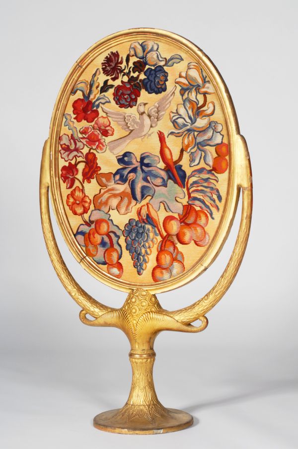Meuble n° 30 - Les Oiseaux d'or